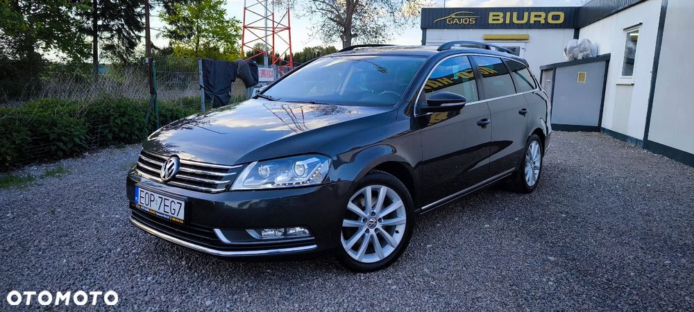 Volkswagen Passat 2.0 TDI DPF DSG Highline - 2