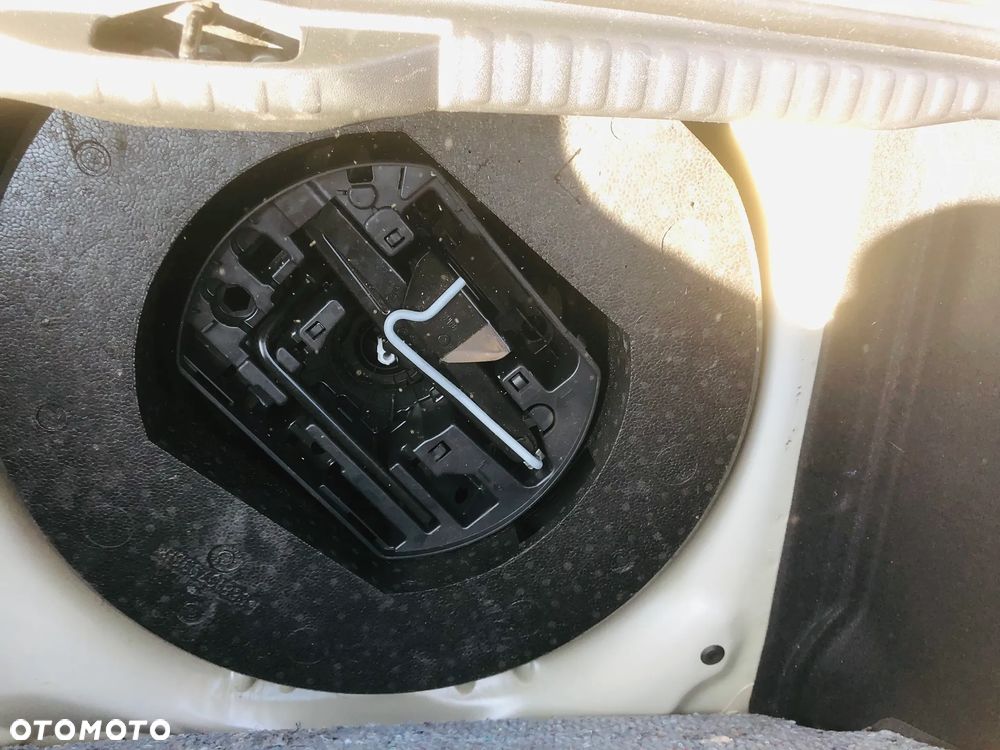 Citroën C3 1.2 PureTech C-Series - 8