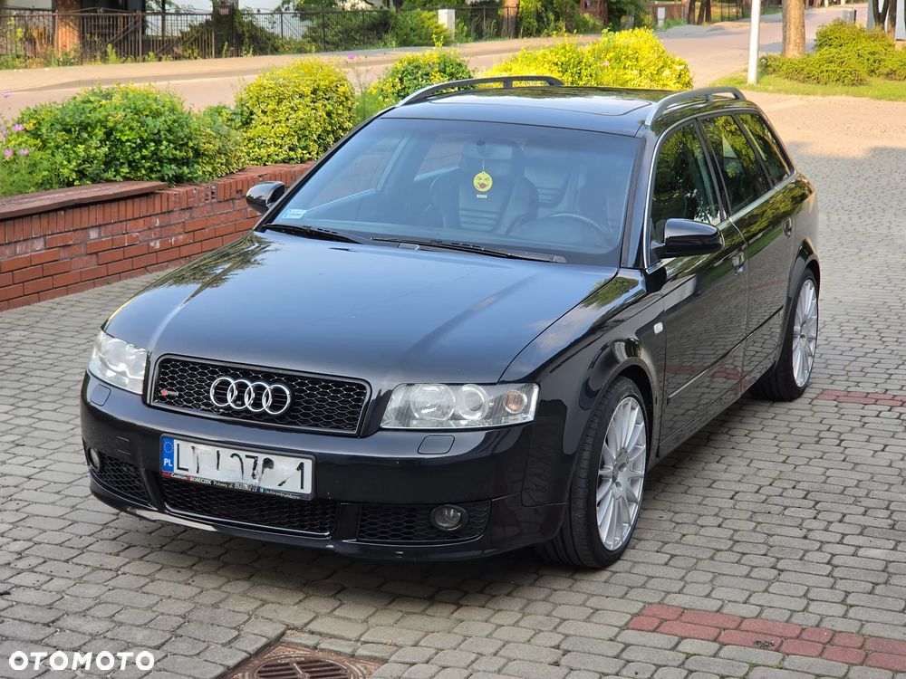 Audi A4 Avant - 1