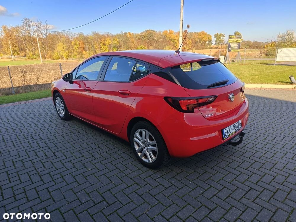 Opel Astra 2015 photo 4