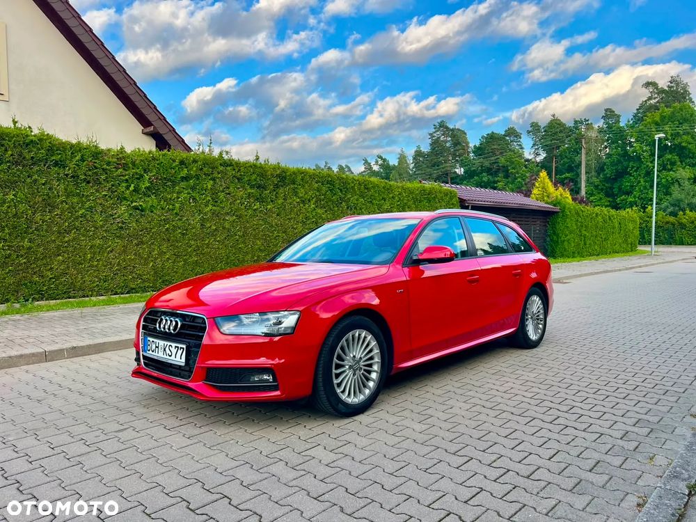 Audi A4 Avant 2.0 TDI DPF quattro S line Sportpaket - 4