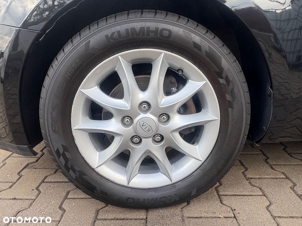 Kia Ceed - 7