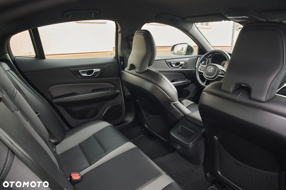 Volvo S60 T4 Geartronic RDesign - 7