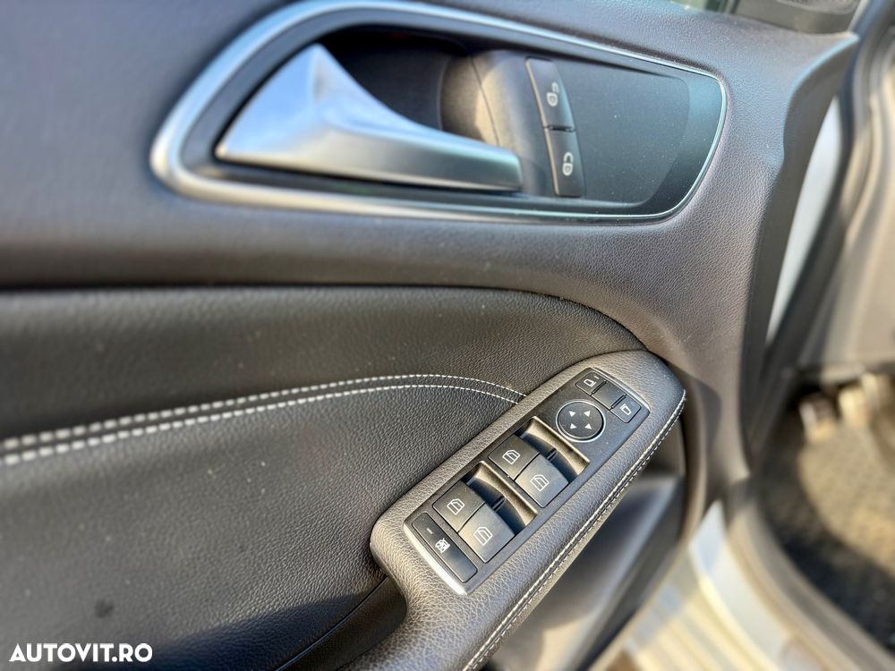 Mercedes-Benz B - 10