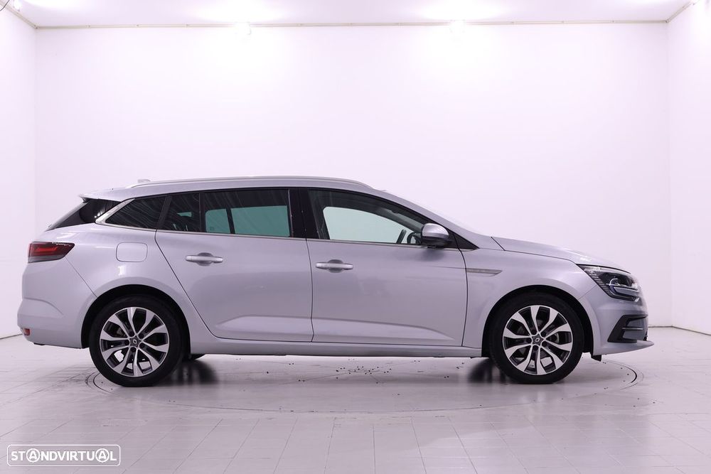 Renault Mégane Sport Tourer - 7