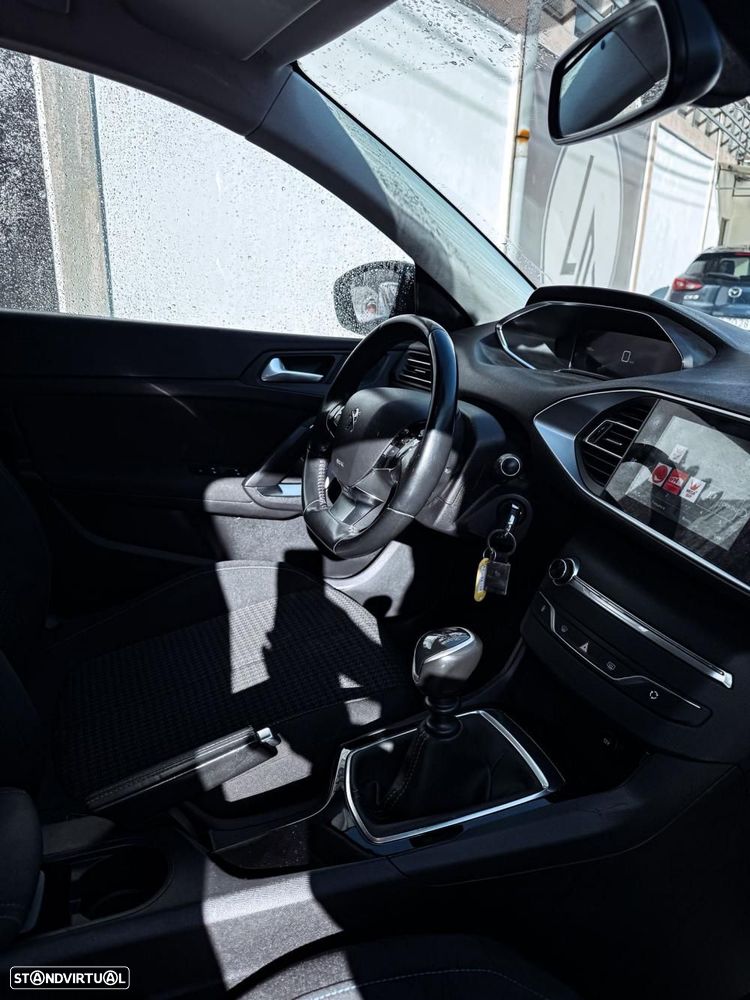 Peugeot 308 1.5 BlueHDi Style - 7