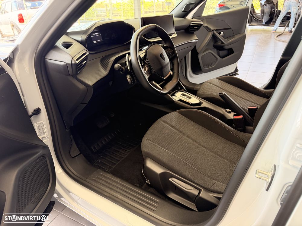 Peugeot 2008 Hybrid 145 e-DSC Style - 15