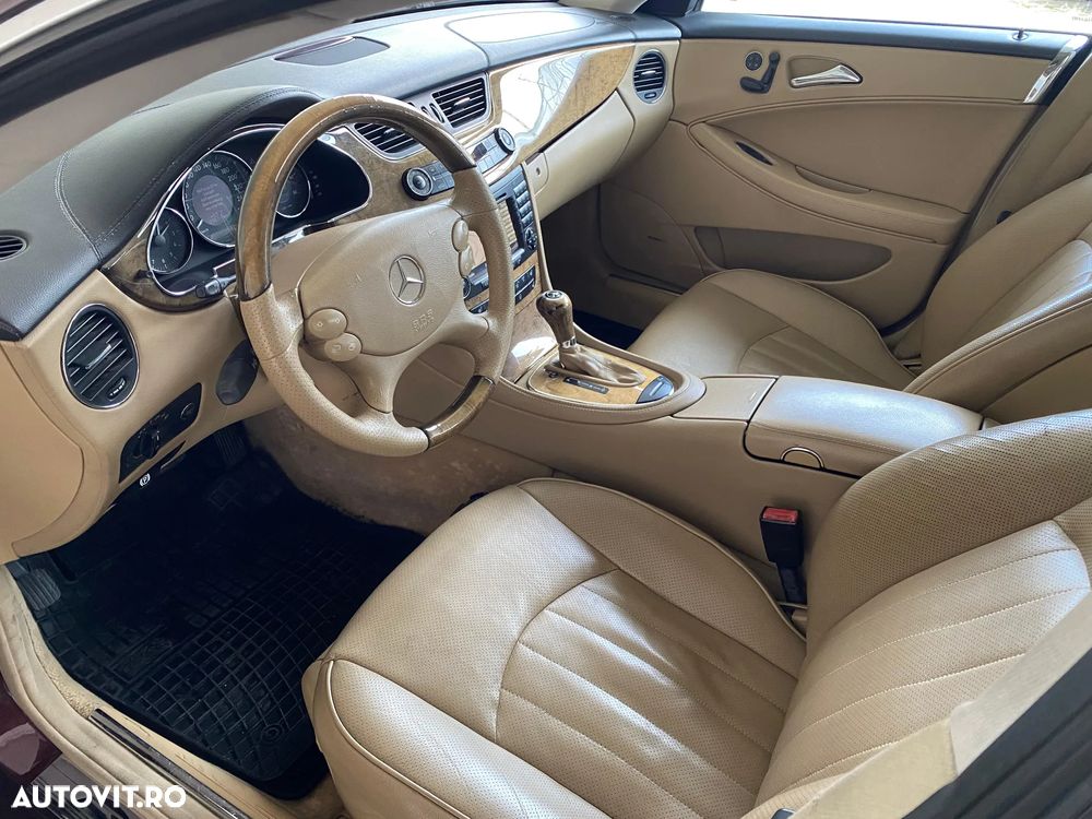 Mercedes-Benz CLS - 16