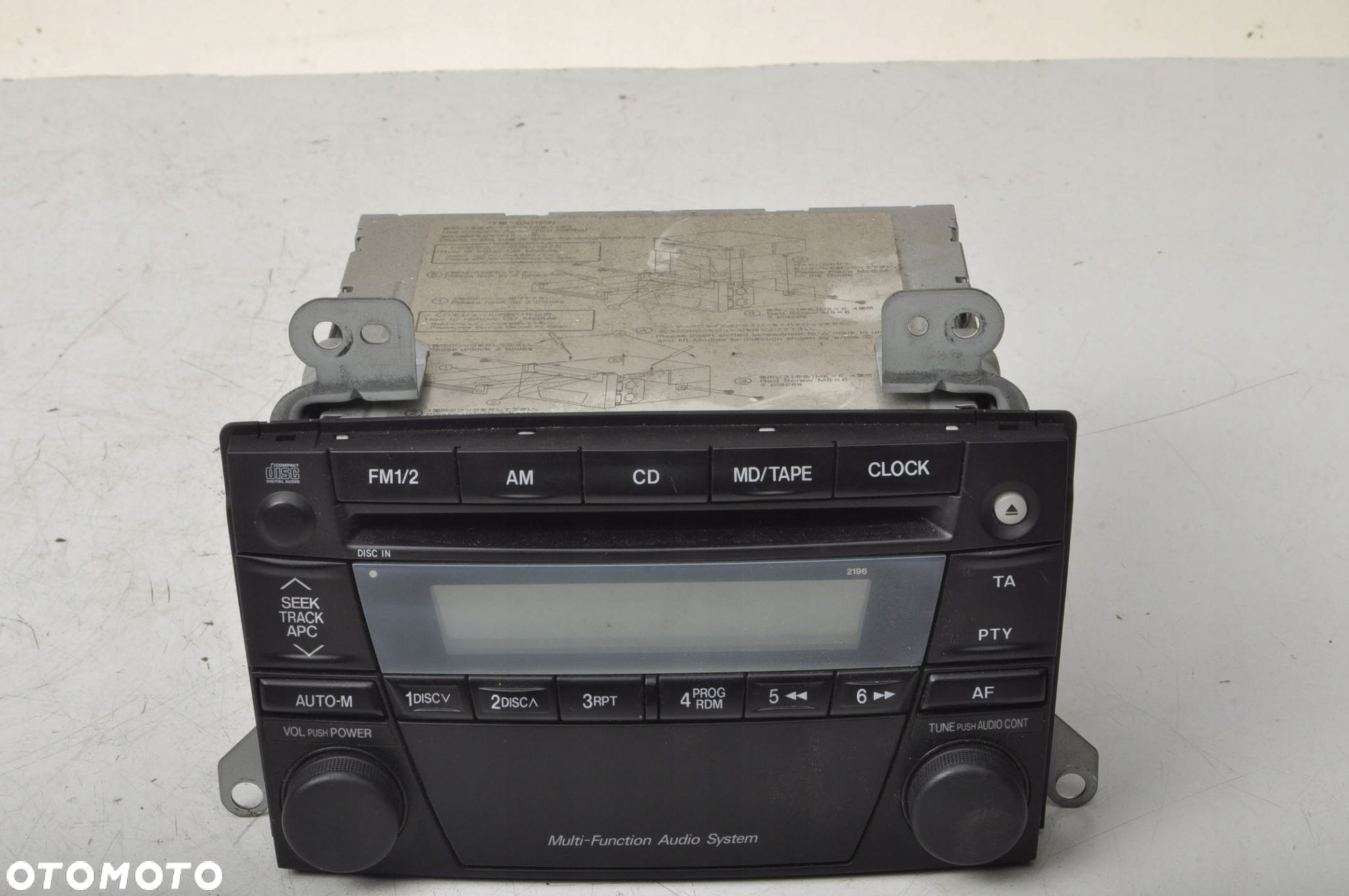 MAZDA MPV II RADIO CD - 1