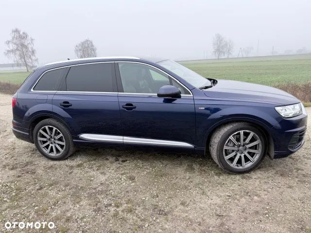 Audi Q7 - 2