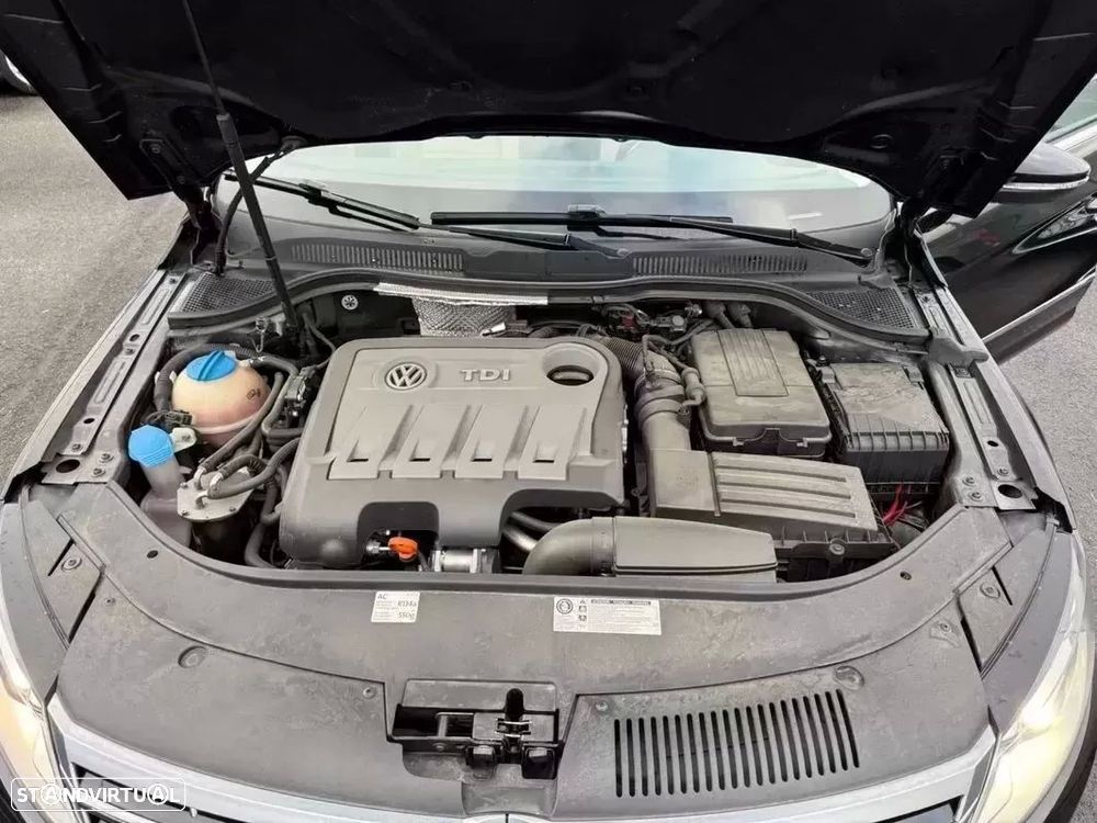 VW Passat CC 2.0 TDi BlueMotion DSG - 18