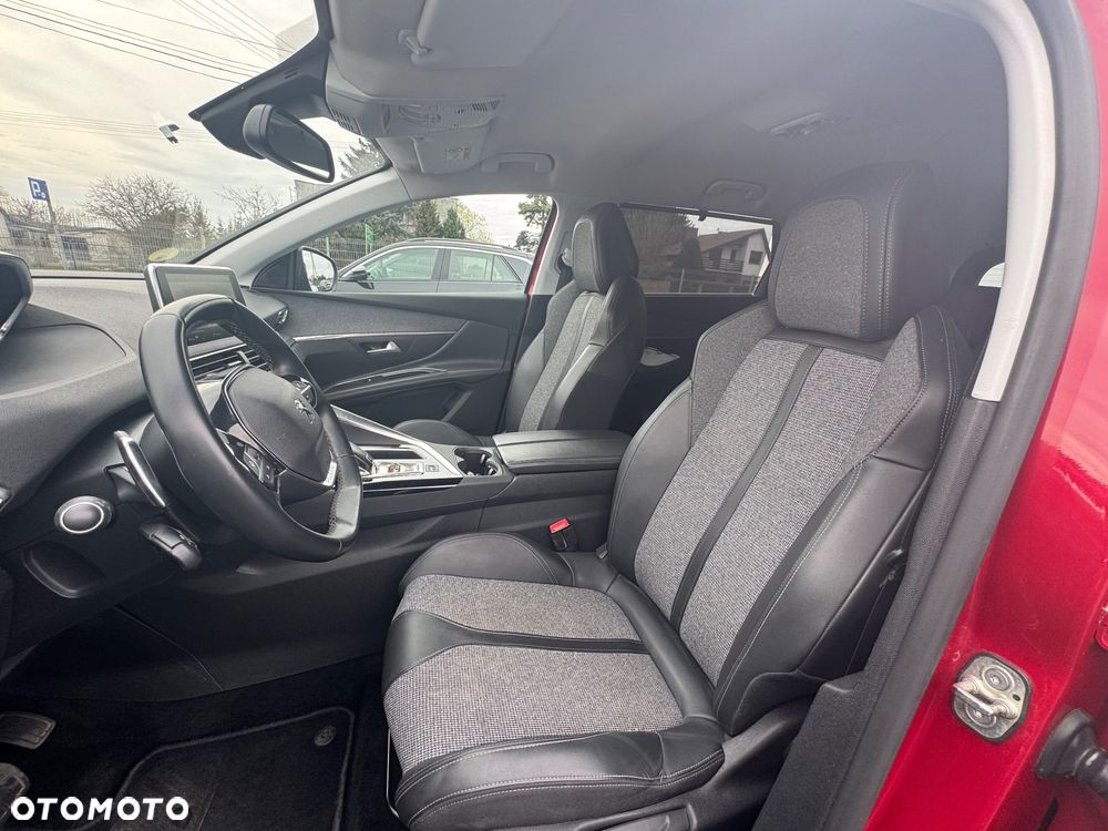 Peugeot 5008 1.5 BlueHDi Allure Pack S&S EAT8 - 18