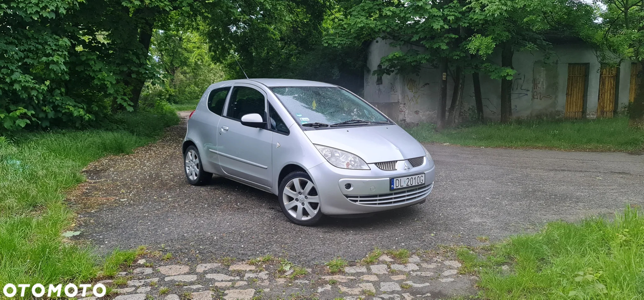 Mitsubishi Colt - 2