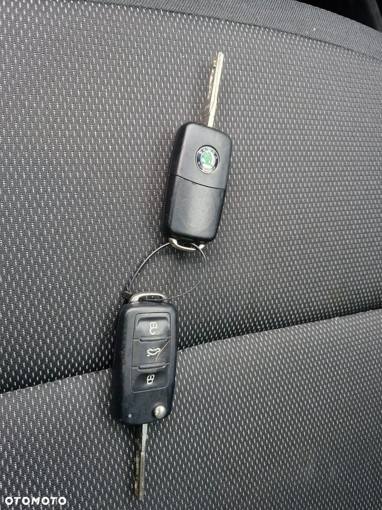 Skoda Yeti 2.0 TDI 4x4 Ambition PLUS EDITION - 11