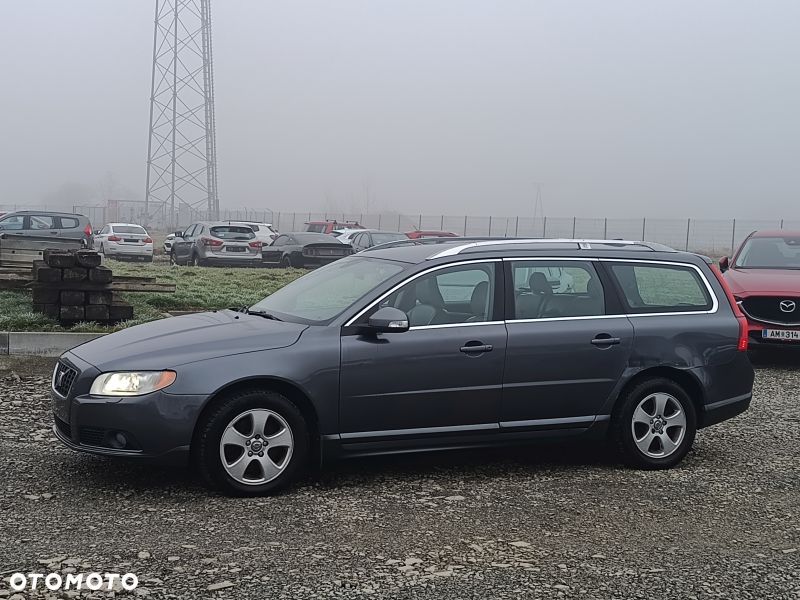 Volvo V70 D5 DPF Summum - 9