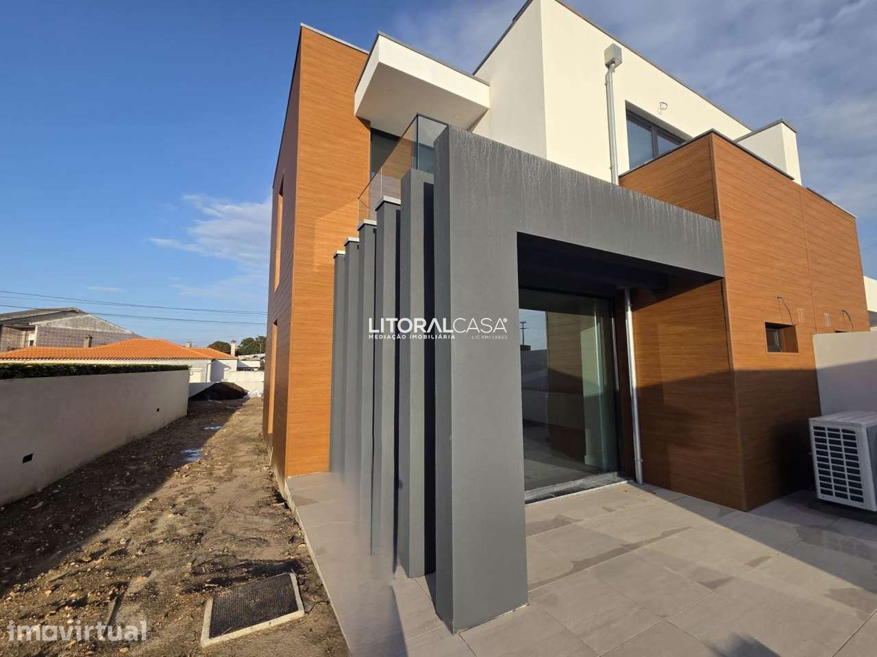 Moradia T4 Nova - Aradas - Grande imagem: 3/23
