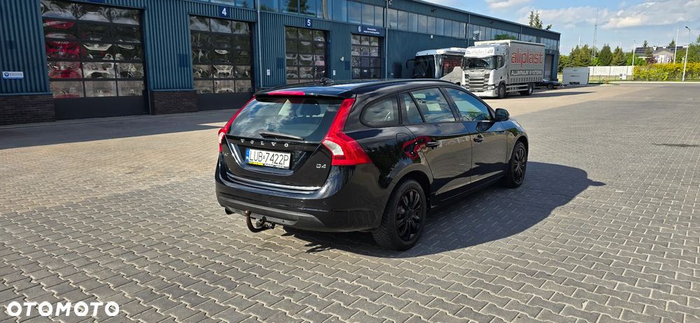 Volvo V60 D4 Geartronic Edition Pro - 18