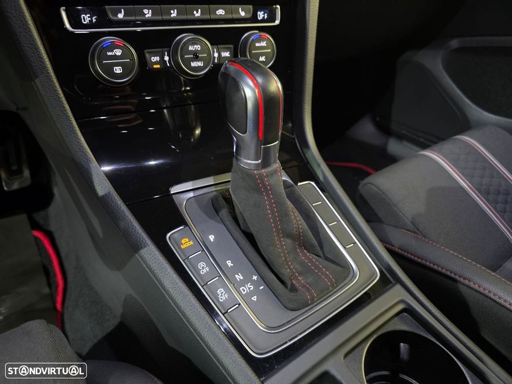 VW Golf GTI Clubsport DSG - 23