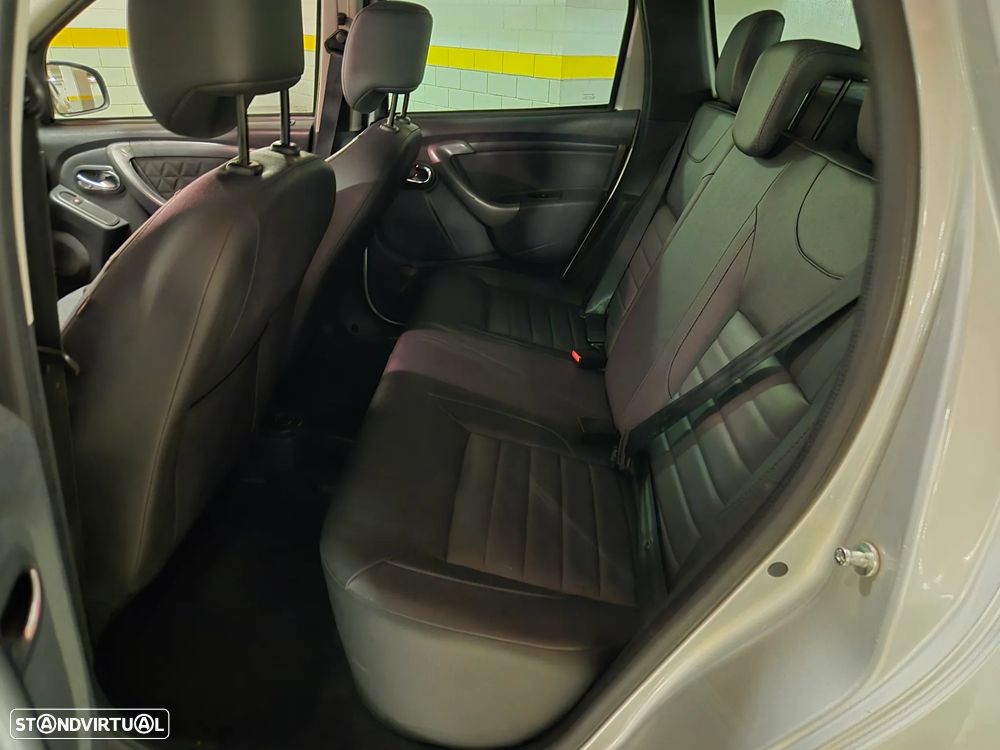 Dacia Duster 1.2 TCe Prestige - 26