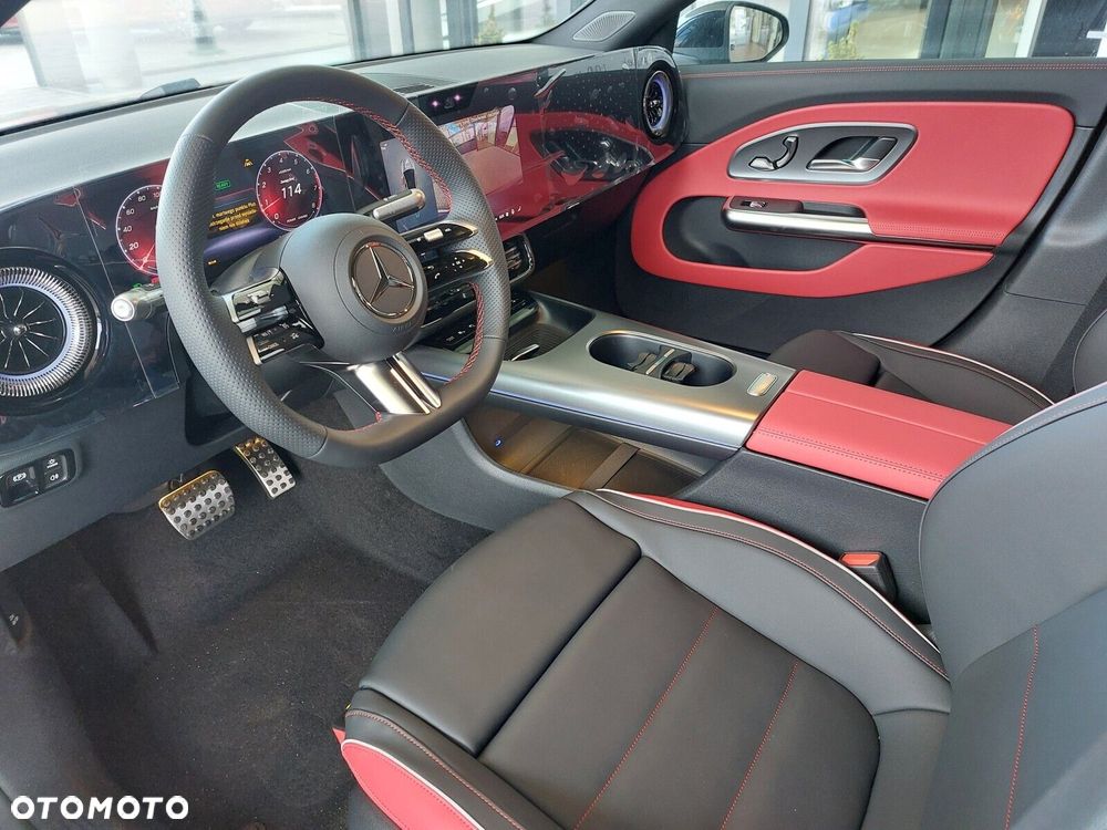 Mercedes-Benz CLA - 7