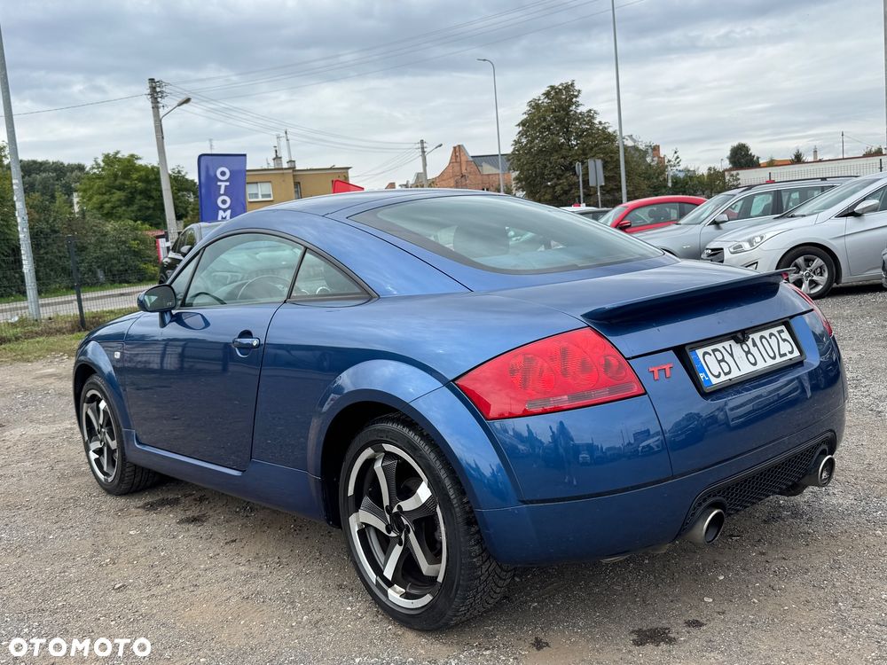 Audi TT Coupé 1.8 T - 17