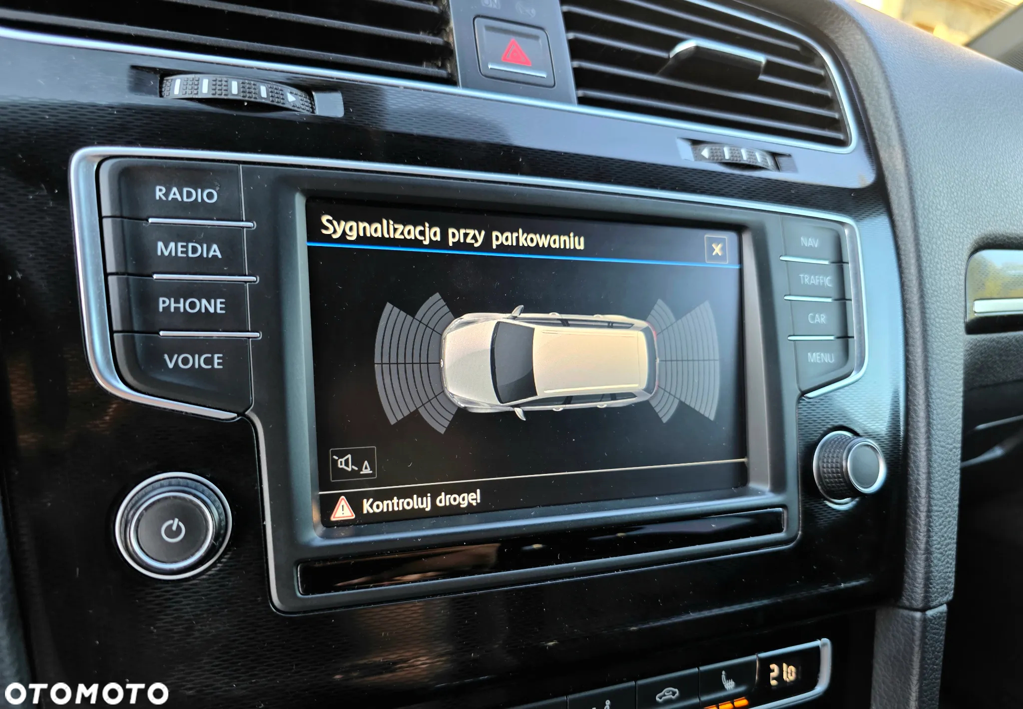 Volkswagen Golf VII 2.0 TDI BMT GTD DSG - 34