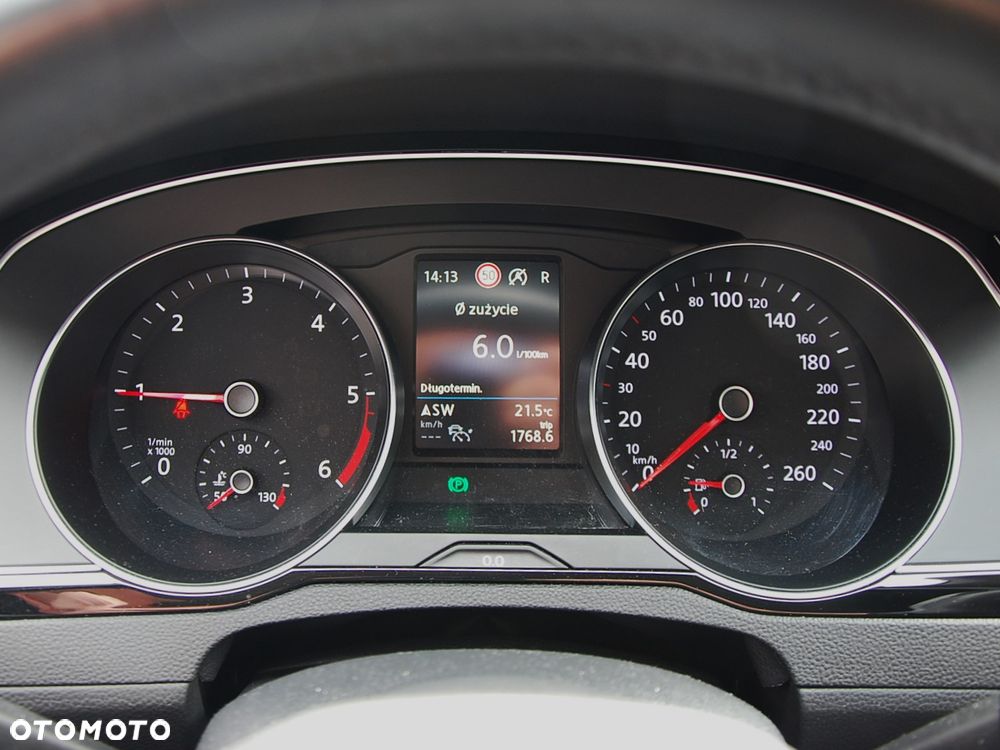 Volkswagen Passat 2.0 TDI EVO Business DSG - 37