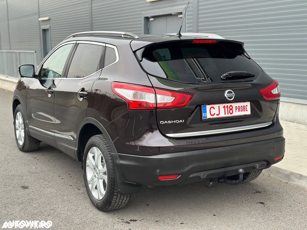 Nissan Qashqai 1.6 DCI 4 x 4 DPF tekna - 11