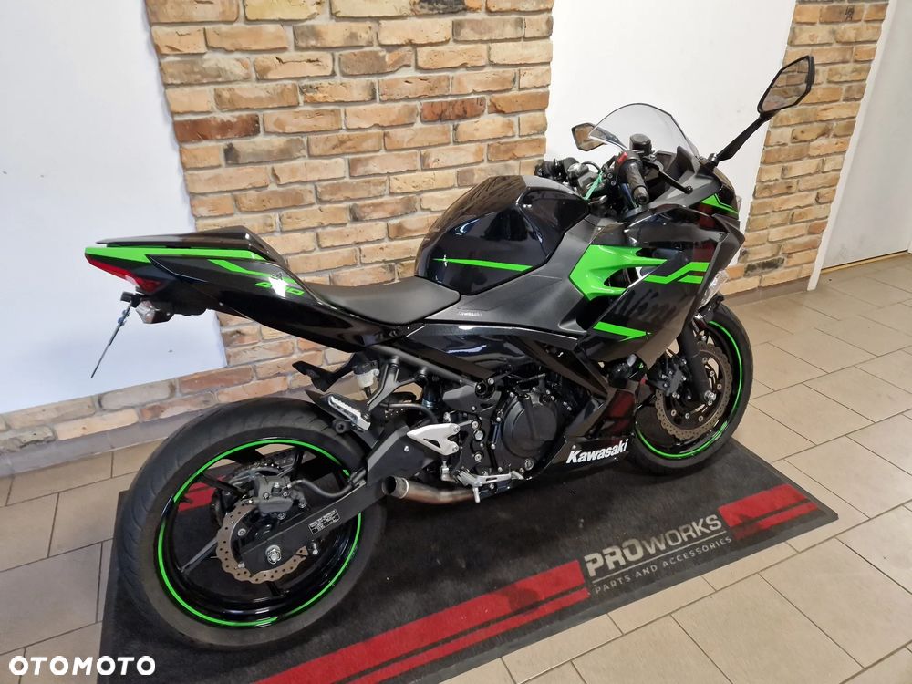 Kawasaki Ninja 400 - 2