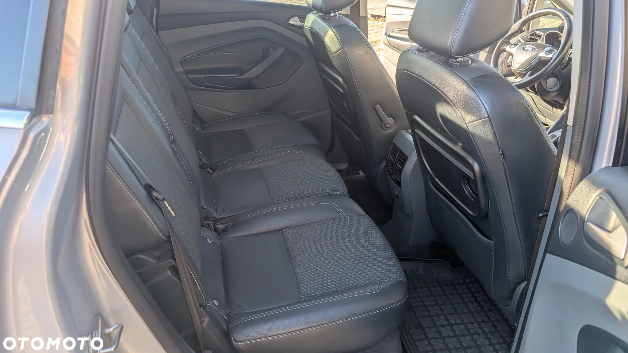 Ford C-MAX 2.0 TDCi Trend MPS6 - 11