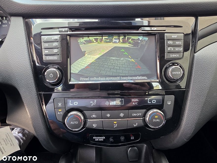 Nissan Qashqai 1.2 DIG-T N-Connecta - 28