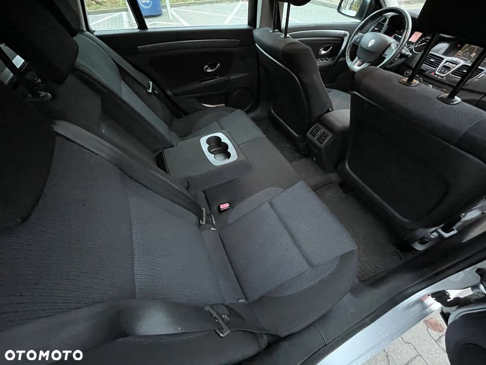 Renault Laguna 2.0 DCi Expression - 39