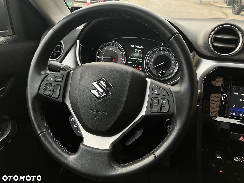 Suzuki Vitara 1.4 Boosterjet SHVS Premium 4WD - 22