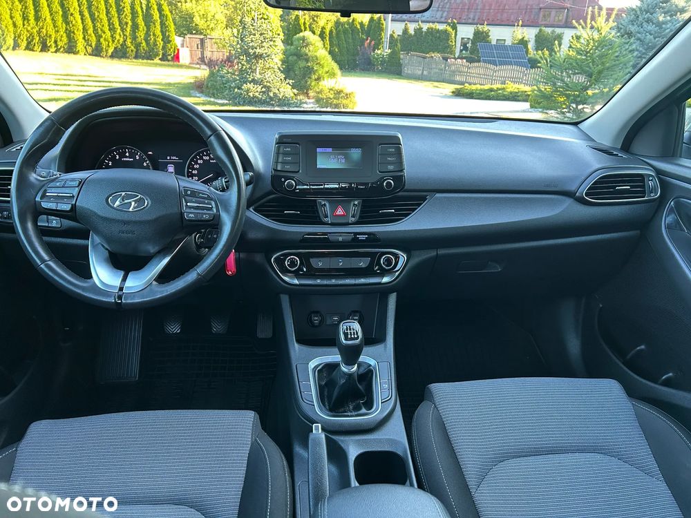 Hyundai i30 1.5 DPI Modern - 21