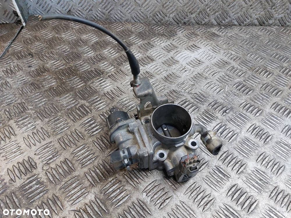 PRZEPUSTNICA SUZUKI IGNIS II 1.3 16V E9T09171 - 1