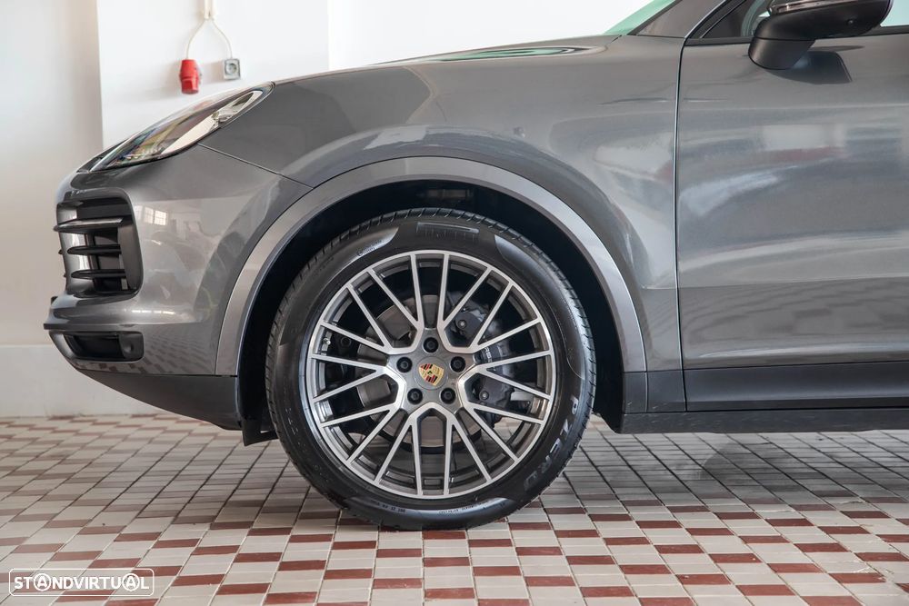 Porsche Cayenne Coupé - 7