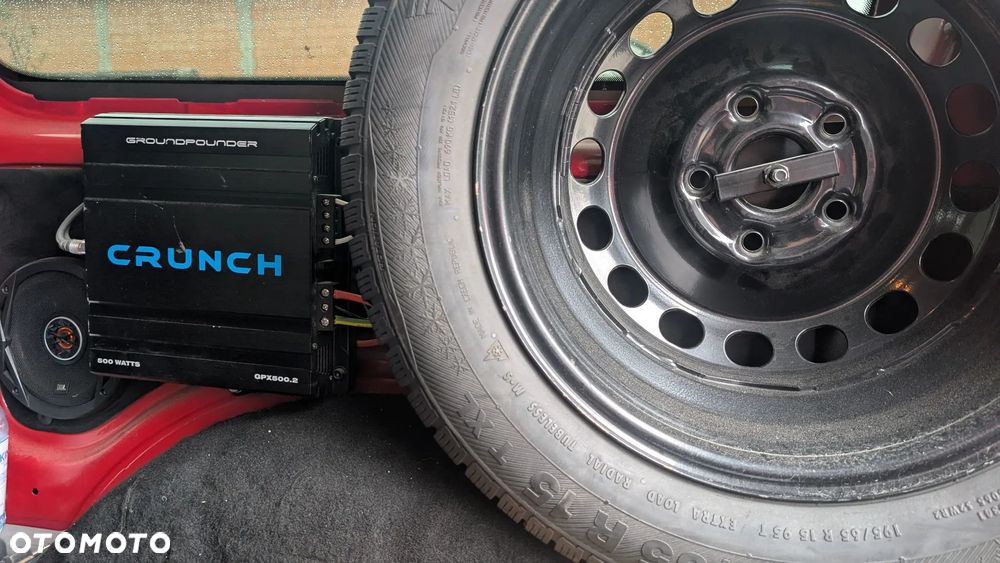 Volkswagen Caddy - 13