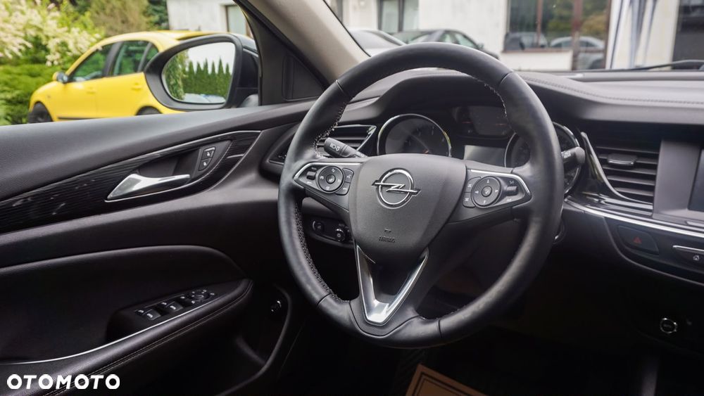 Opel Insignia 2.0 CDTI Innovation S&S - 9