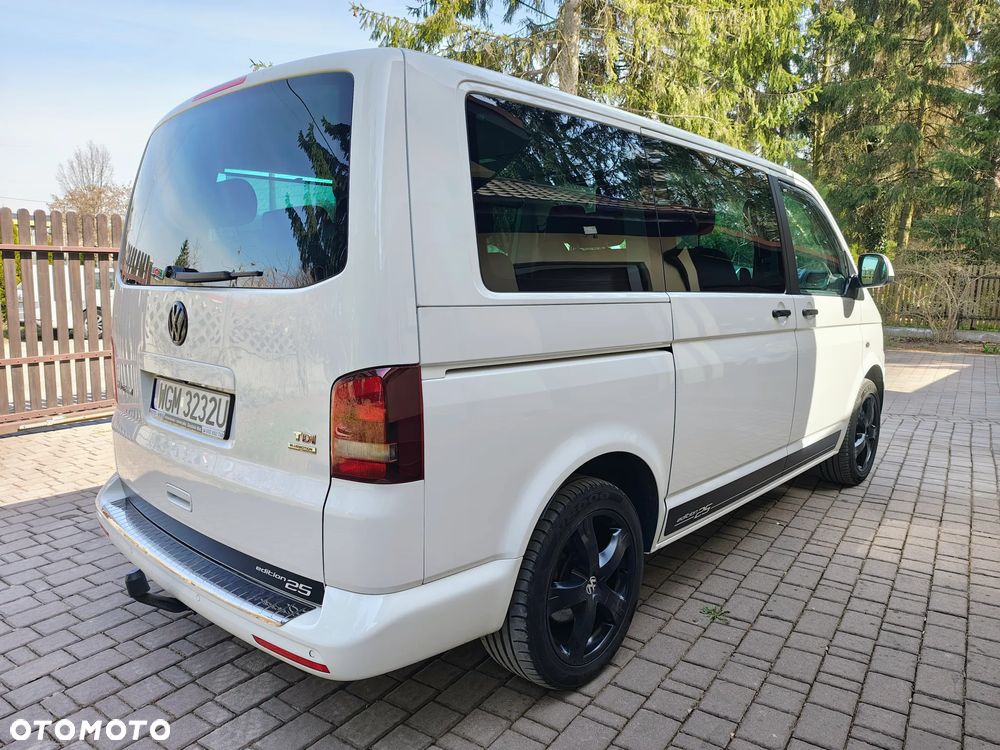 Volkswagen Multivan - 7