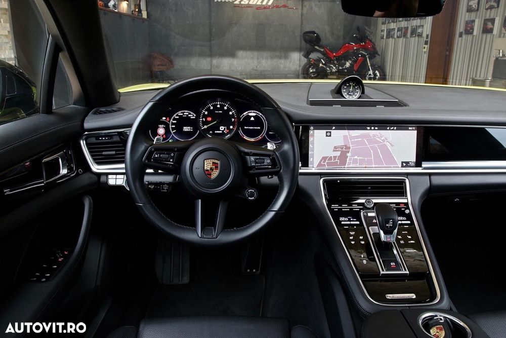 Porsche Panamera 4S E-Hybrid - 3