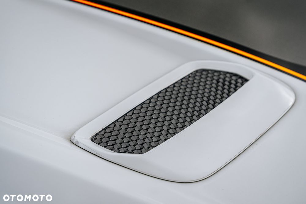Ford Mustang - 7