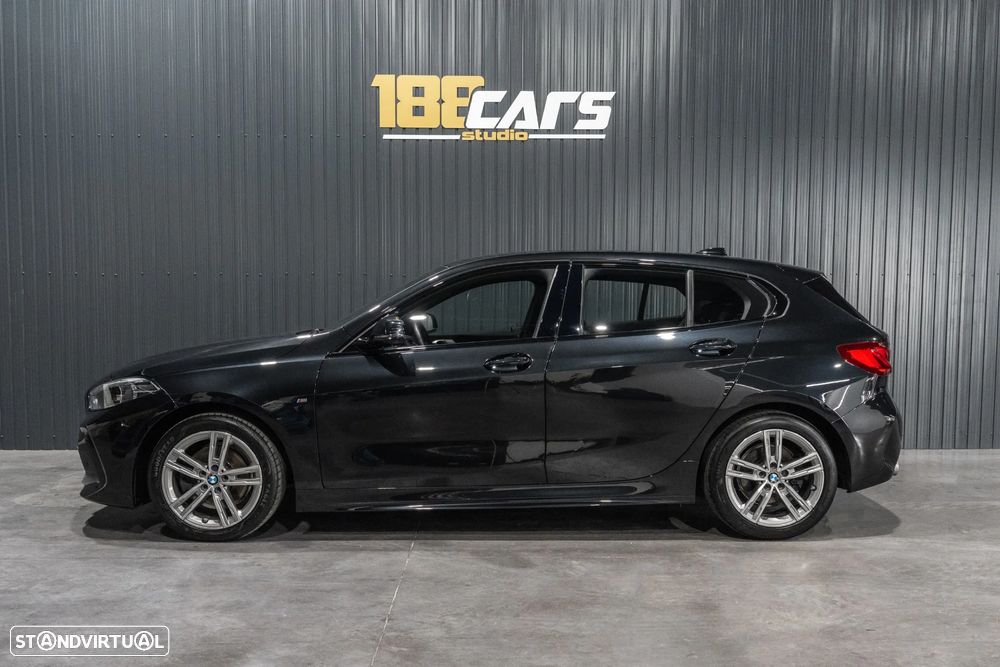 BMW 118 i Pack Desportivo M Auto - 26