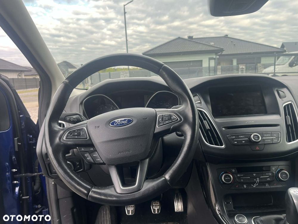 Ford Focus 1.5 EcoBoost STart-Stopp-System ST-LINE - 12