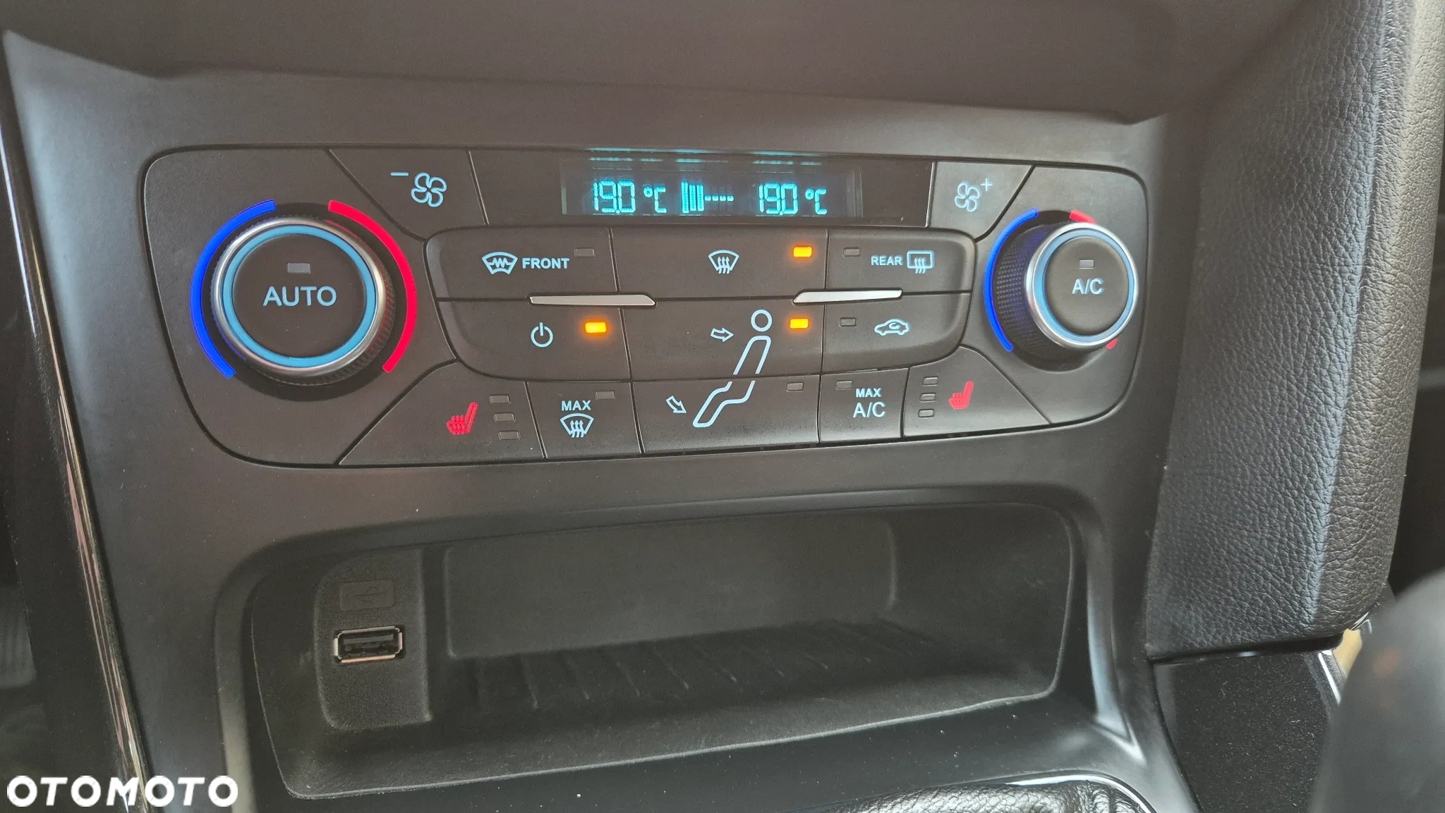 Ford Focus 1.5 EcoBoost Start-Stopp-System Titanium - 20