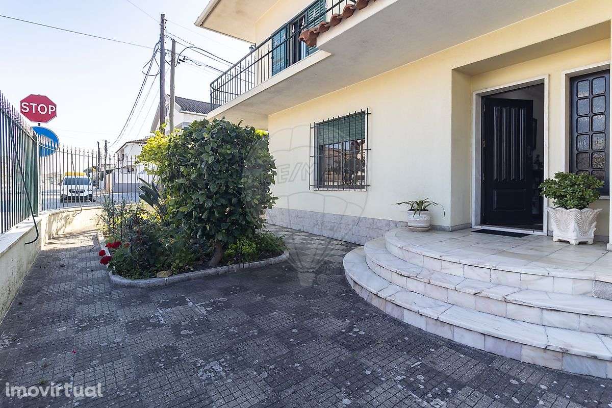 Moradia T5 para venda - Grande imagem: 3/49