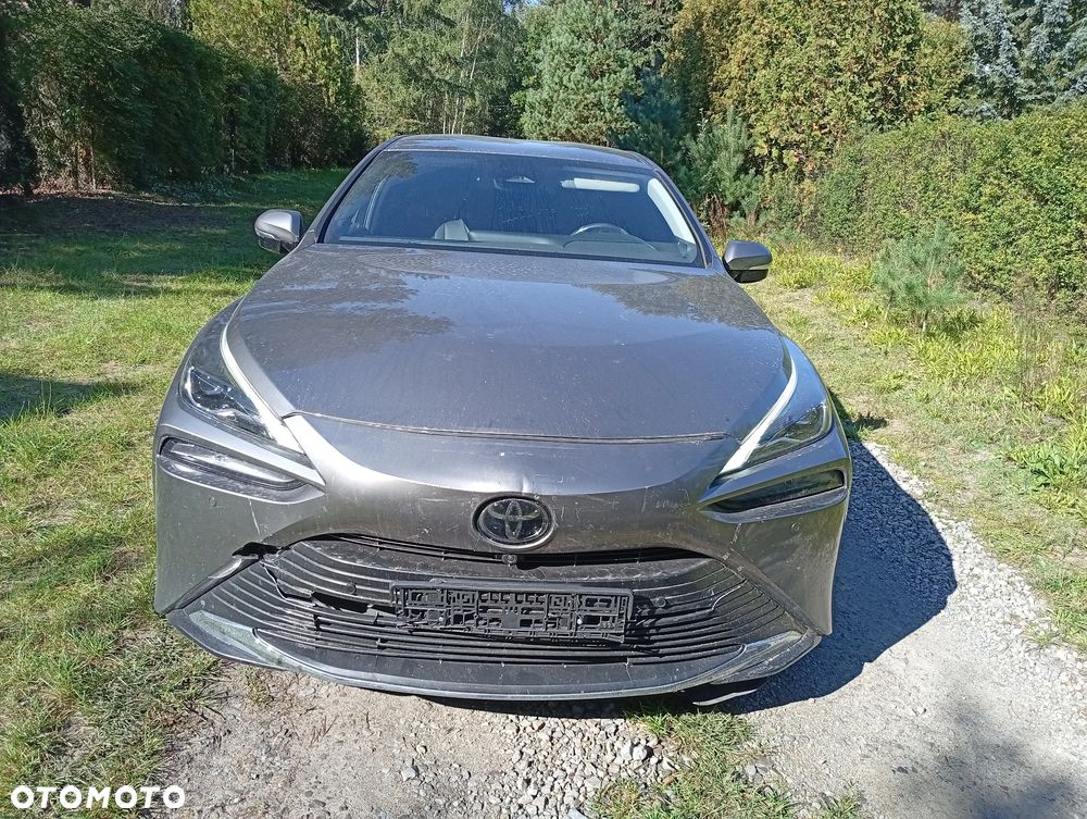 Toyota Mirai Standard - 15