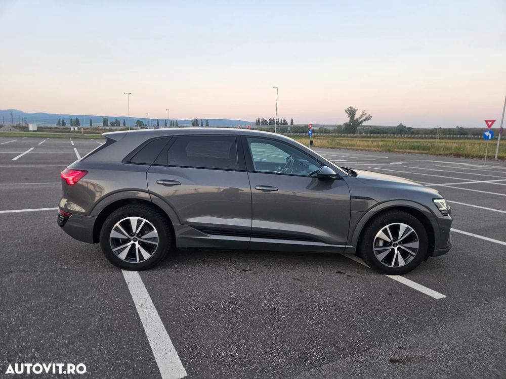 Audi Q8 e-tron 50 quattro S Line - 6
