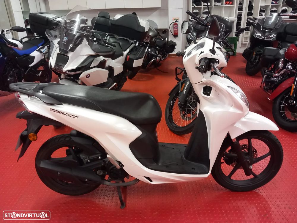 Honda Vision 110 - 3