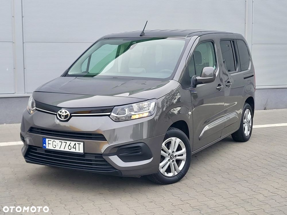 Toyota Proace City Verso 1.5 D-4D Family - 2