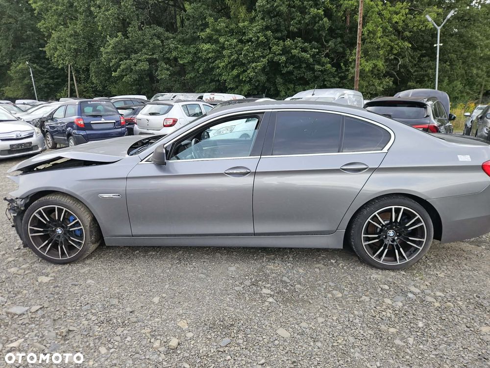 BMW Seria 5 530d Blue Performance Sport-Aut - 11
